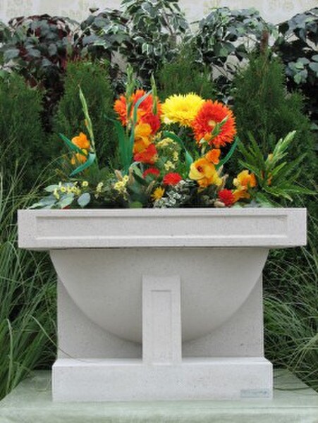 Frank Lloyd Wright Urns Architectural Vases Planters Stone Historical